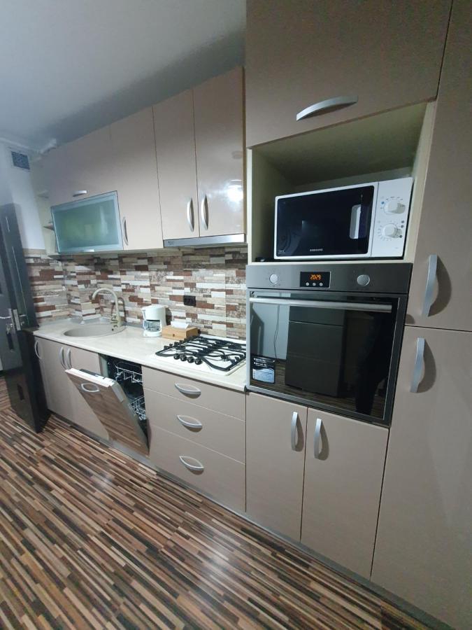 Apartament Exclusive Targu Ocna Exterior photo